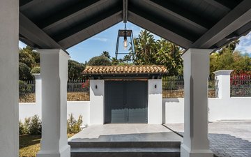 Property slide 18