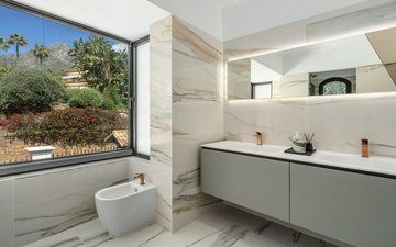 Property slide 20