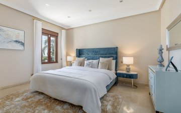 Property slide 19