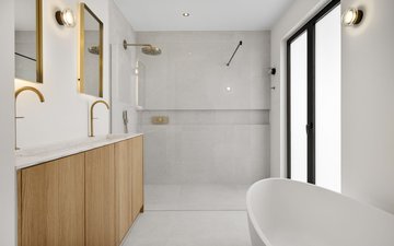 Property slide 19