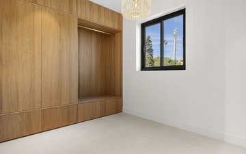 Property slide 46