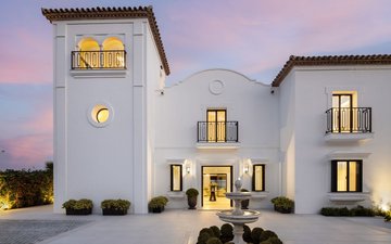 Property slide 20