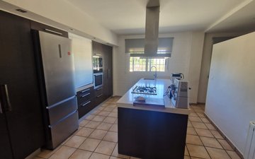Property slide 21