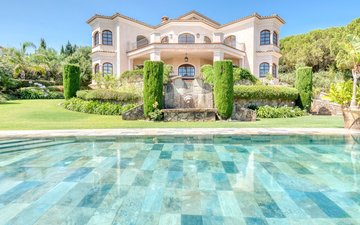 Property slide 39