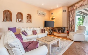 Property slide 15