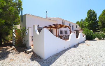 Property slide 44