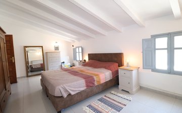 Property slide 29