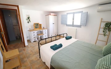 Property slide 42
