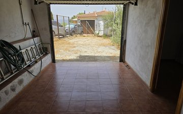 Property slide 33