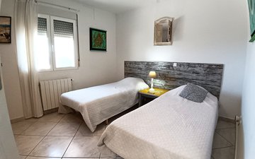 Property slide 23