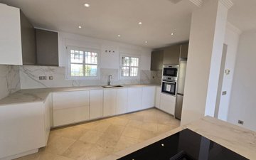 Property slide 7