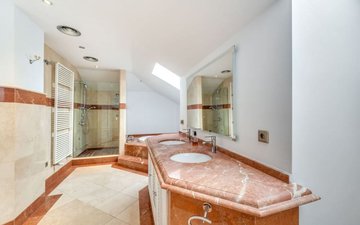 Property slide 17