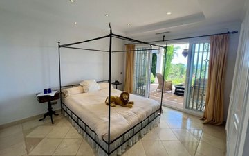 Property slide 19