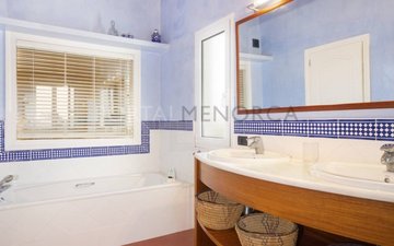 Property slide 21