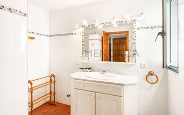 Property slide 30