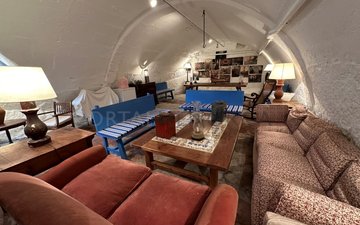 Slajd nieruchomości 23