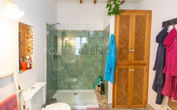 Property slide 33