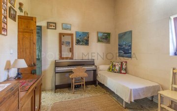 Property slide 20