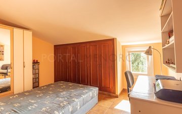 Property slide 23