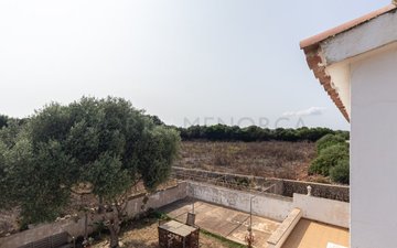 Property slide 28