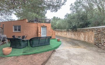 Property slide 44