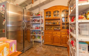 Property slide 16