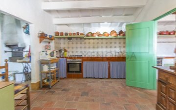 Property slide 21
