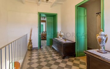 Property slide 35