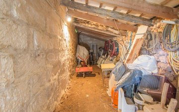 Property slide 50