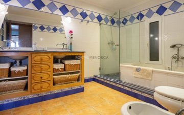 Property slide 17