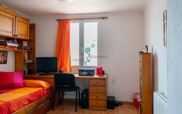 Property slide 22