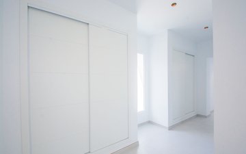 Property slide 16