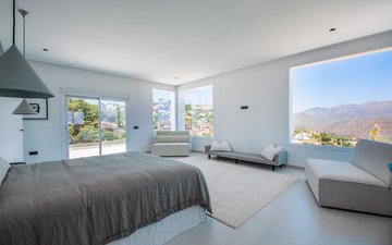 Property slide 43
