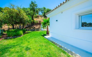 Property slide 46