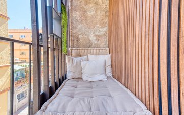 Property slide 33