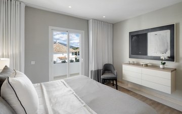 Property slide 10