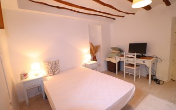 Property slide 15