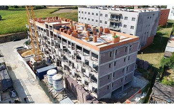 Property slide 15