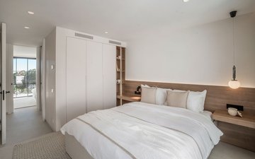 Property slide 31