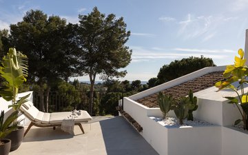 Property slide 36