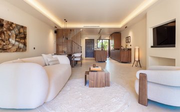 Property slide 19