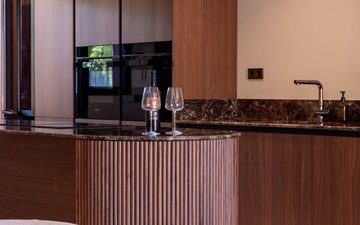 Property slide 24