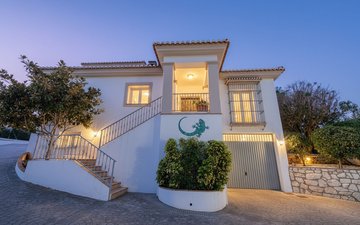 Slajd nieruchomości 4