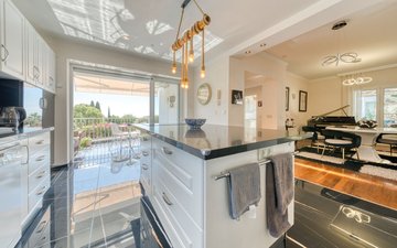 Slajd nieruchomości 14