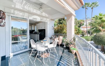 Property slide 16