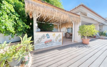Property slide 33