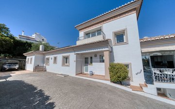 Property slide 38