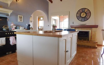 Property slide 16