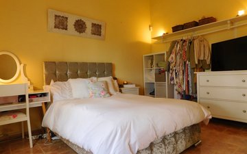 Property slide 25