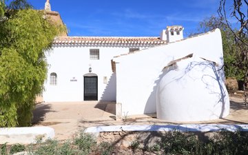 Property slide 44